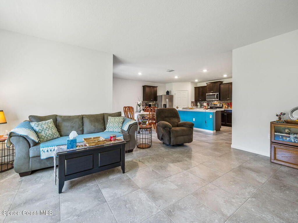 1263 Lamplighter Drive, Palm Bay, FL 32907