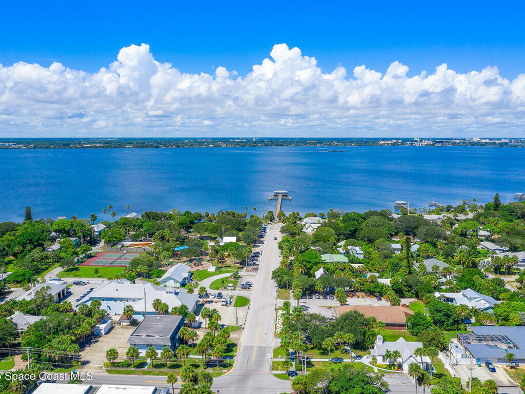 837 Hickory Street, Melbourne, FL 32901