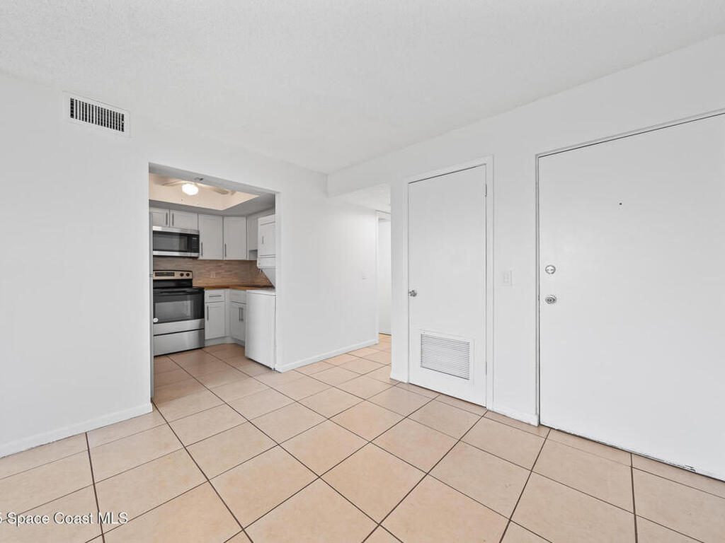 837 Hickory Street, Melbourne, FL 32901