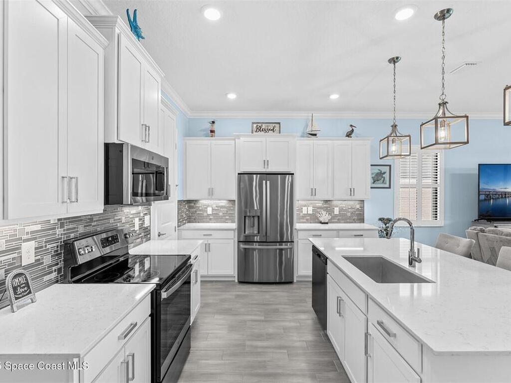 2183 Great Belt Circle, Melbourne, FL 32940