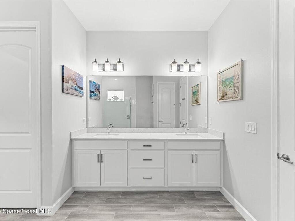 2183 Great Belt Circle, Melbourne, FL 32940