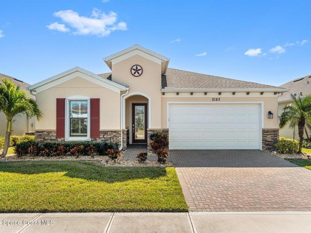 2183 Great Belt Circle, Melbourne, FL 32940