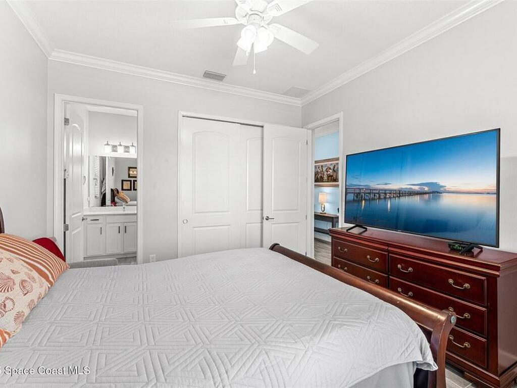 2183 Great Belt Circle, Melbourne, FL 32940