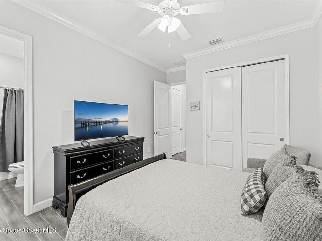 2183 Great Belt Circle, Melbourne, FL 32940