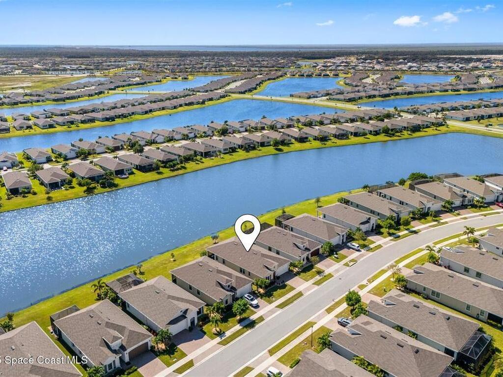 2183 Great Belt Circle, Melbourne, FL 32940