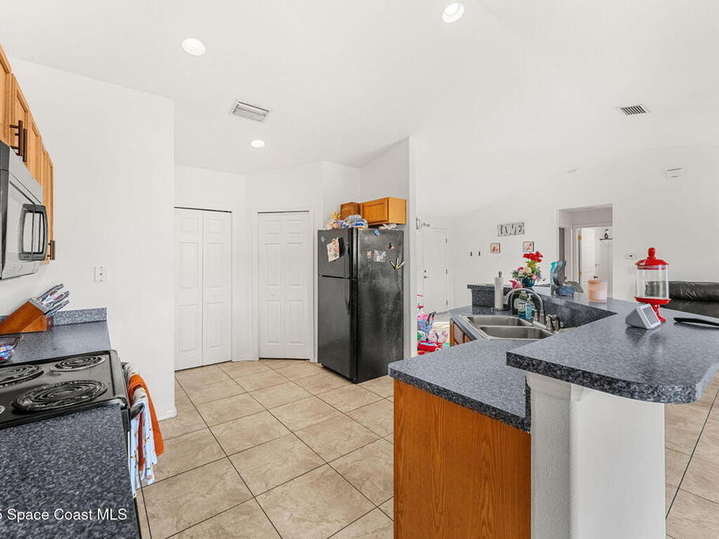 1247 Van Tassell Trail, Palm Bay, FL 32905