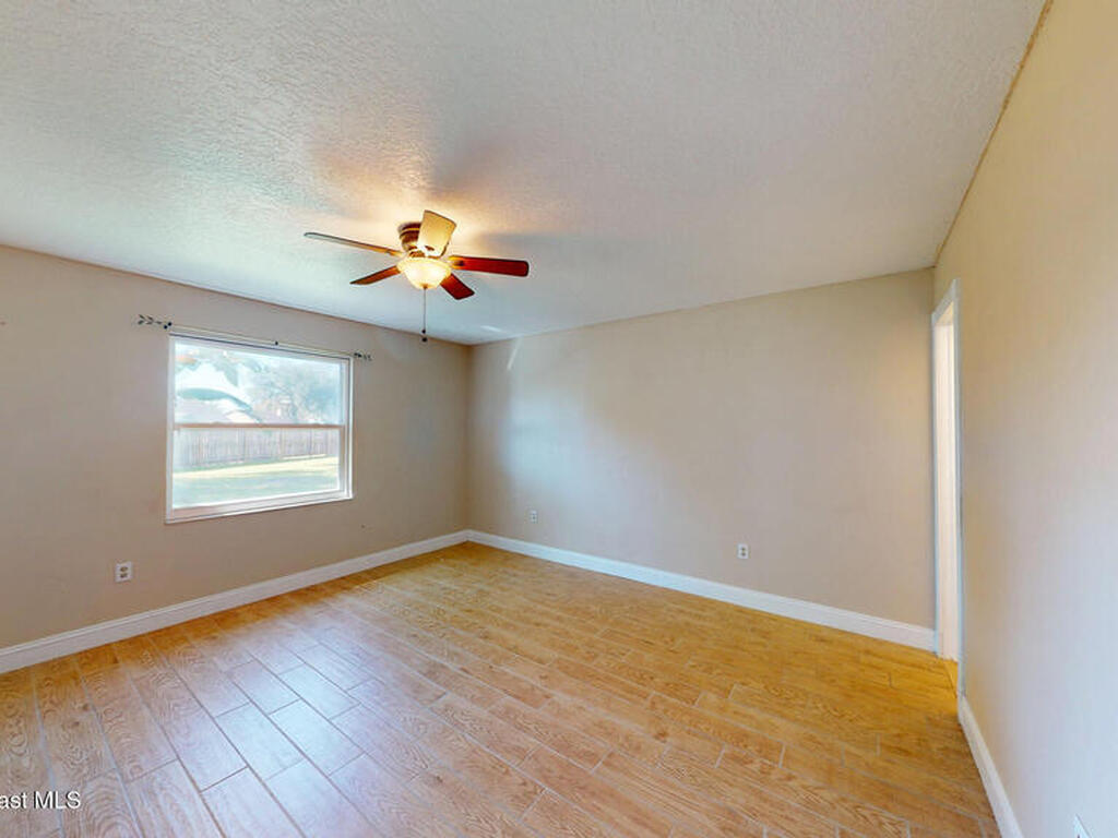 871 Southern Pine Trail, Rockledge, FL 32955