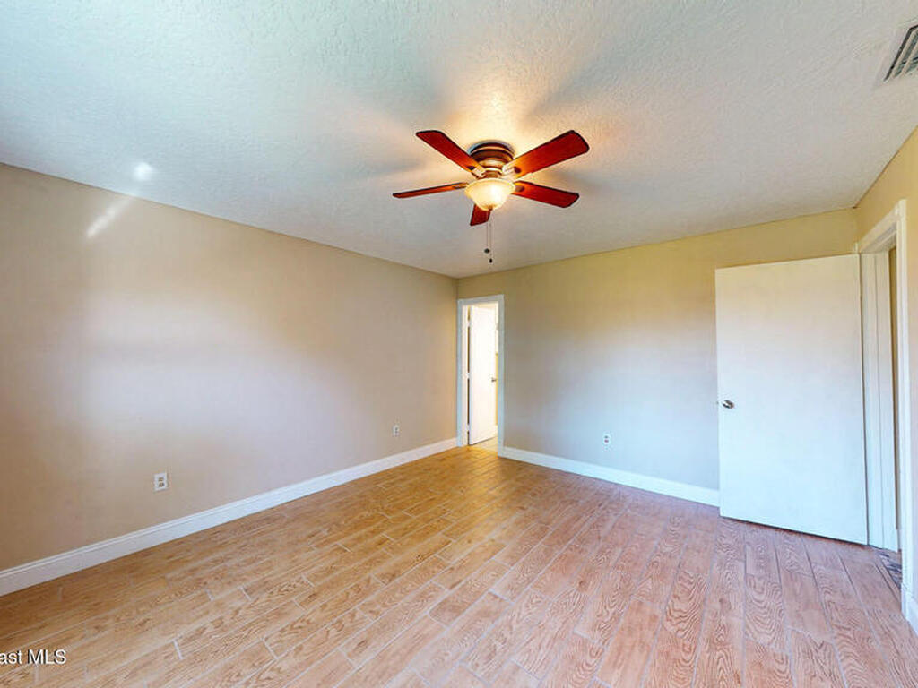 871 Southern Pine Trail, Rockledge, FL 32955