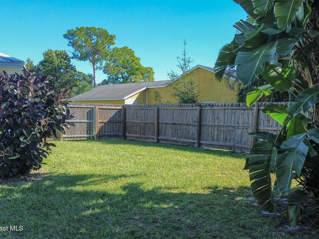 871 Southern Pine Trail, Rockledge, FL 32955