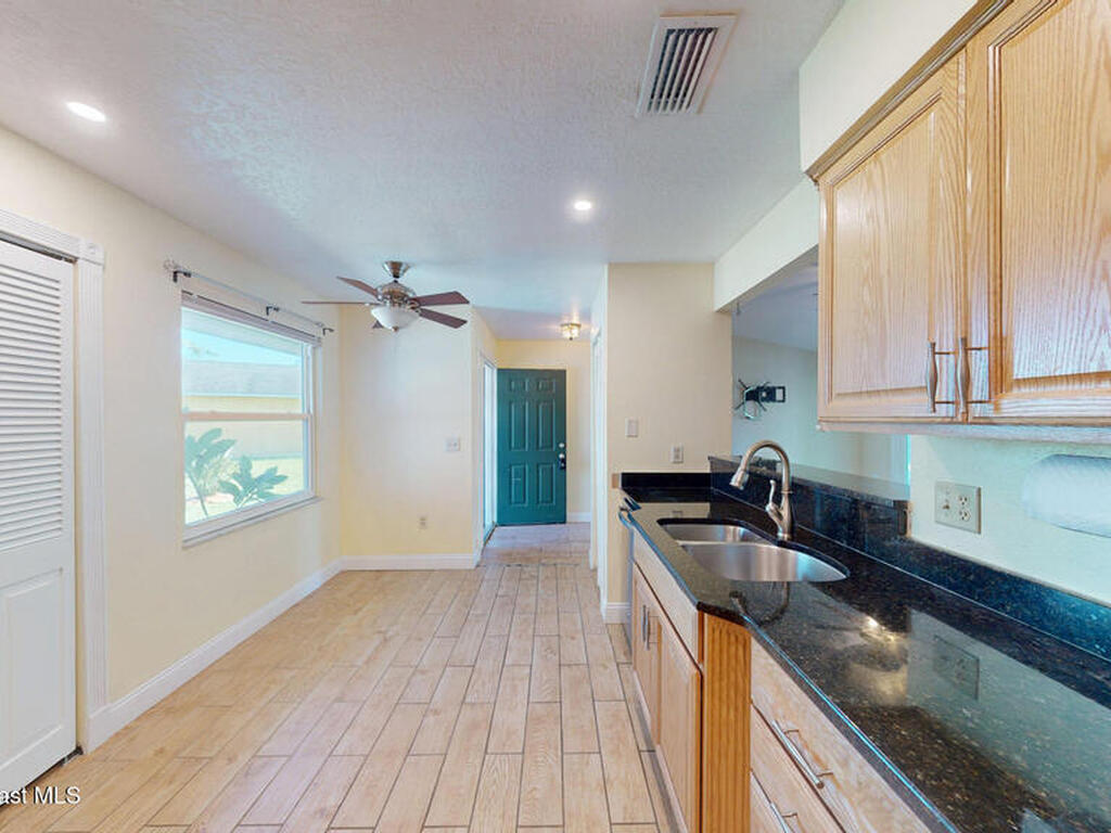 871 Southern Pine Trail, Rockledge, FL 32955