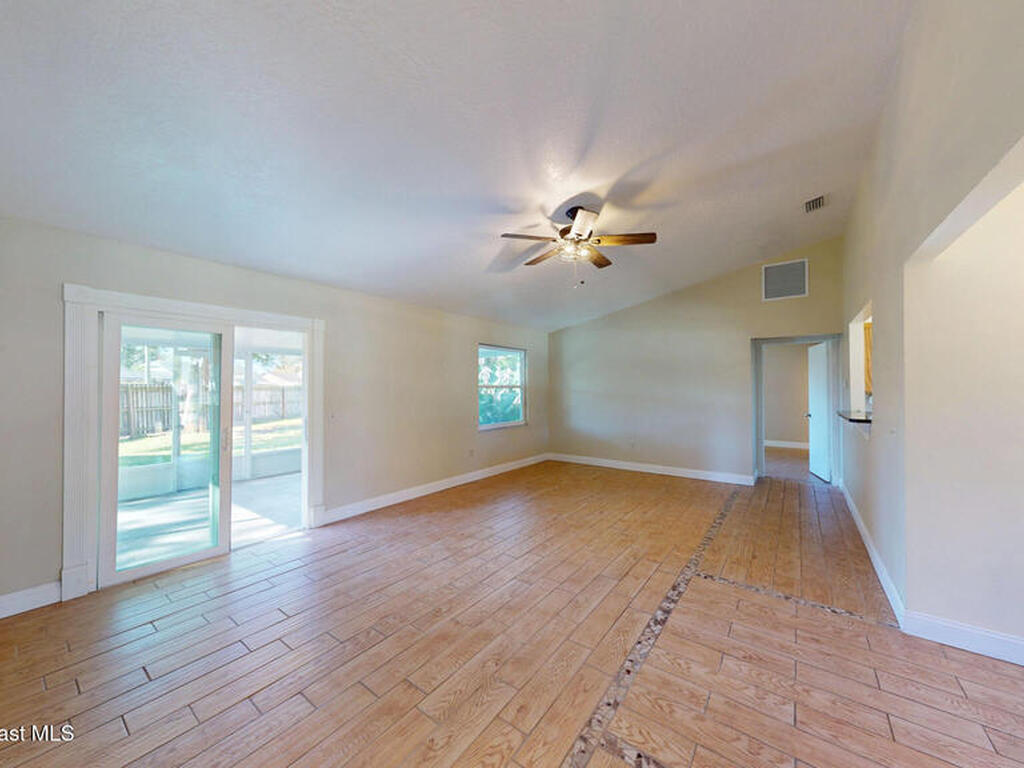 871 Southern Pine Trail, Rockledge, FL 32955