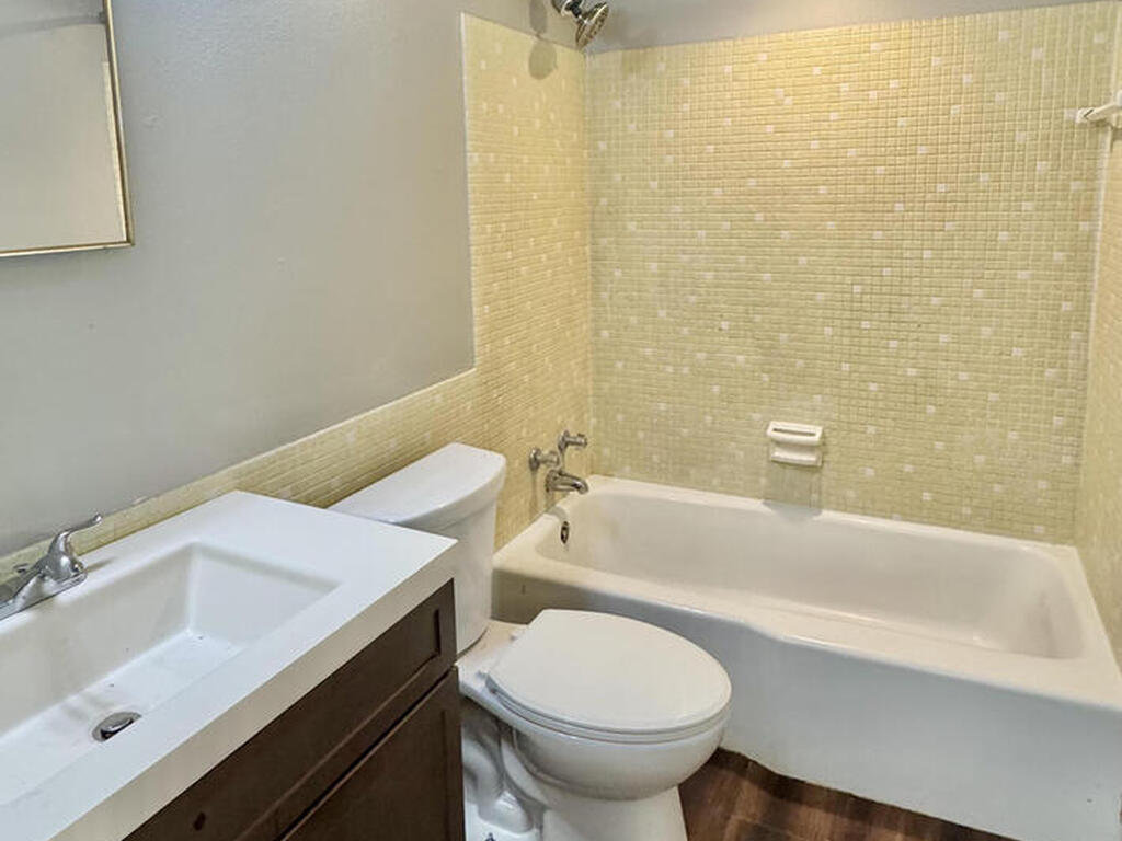 205 Buccaneer Avenue, Merritt Island, FL 32952