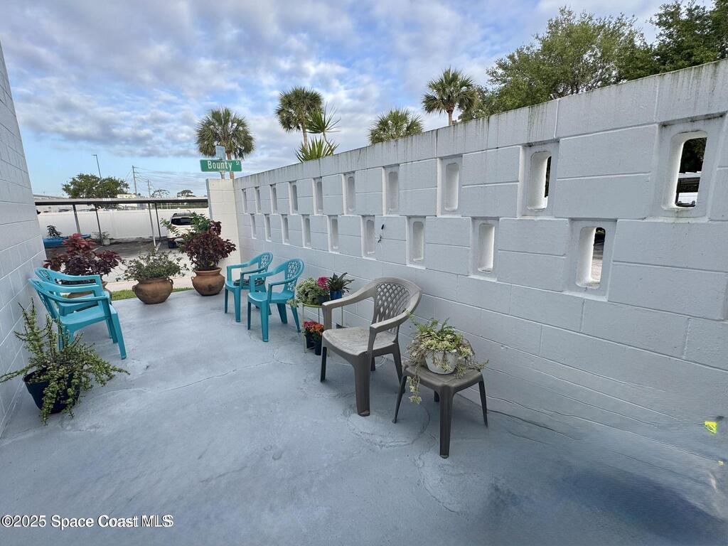 205 Buccaneer Avenue, Merritt Island, FL 32952