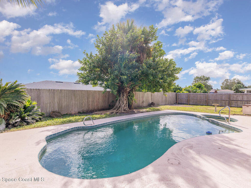 1931 Tallpalm Road, Melbourne, FL 32935