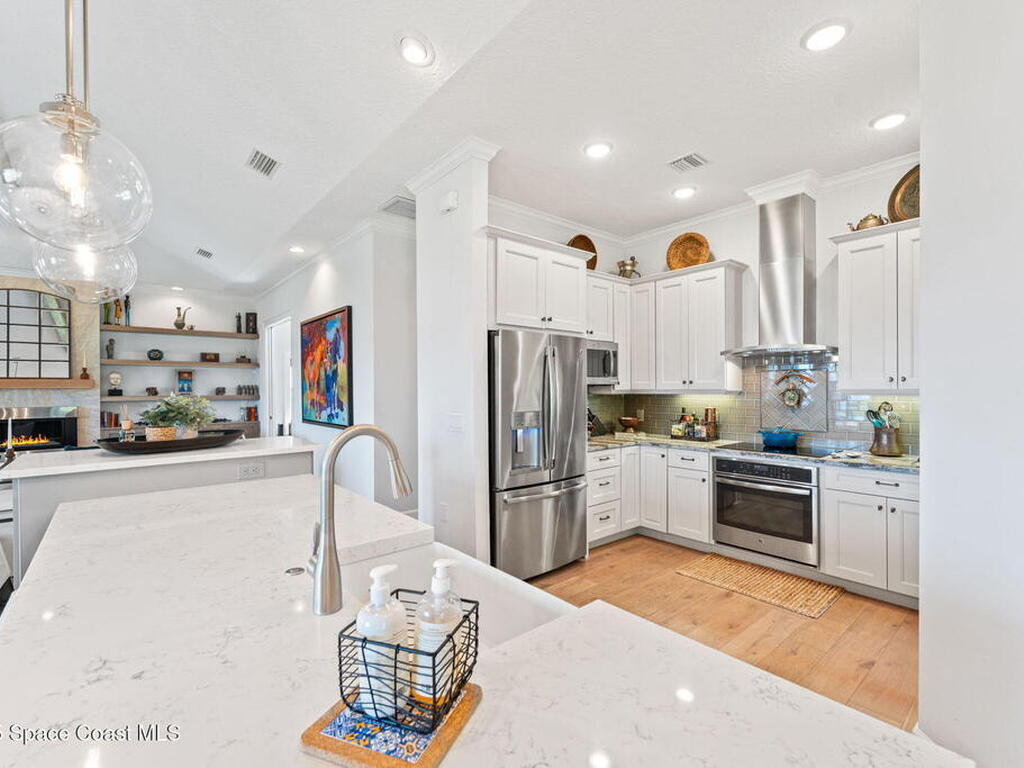 413 N Indian River Drive, Cocoa, FL 32922