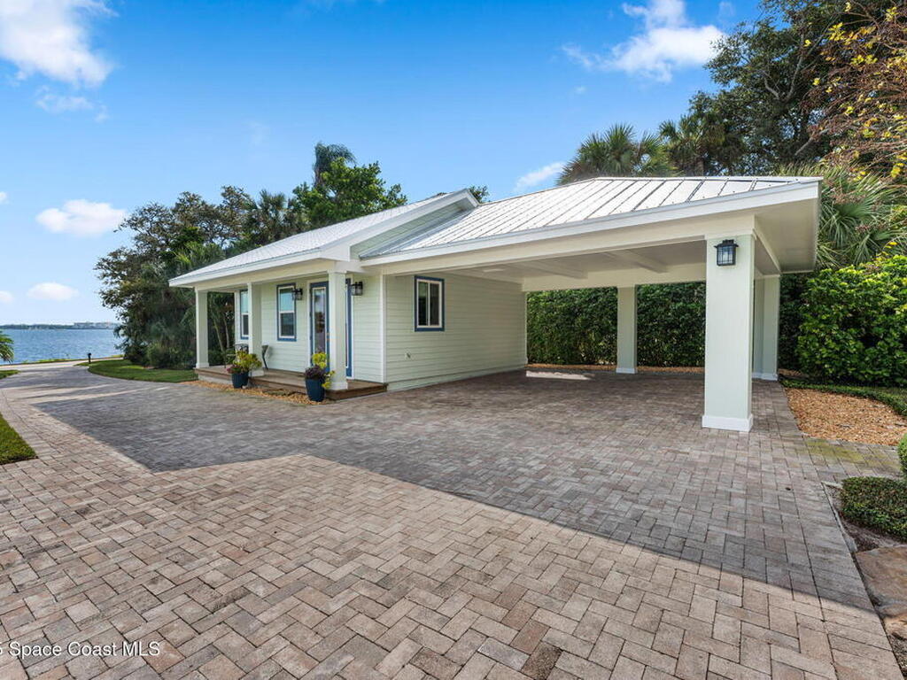 413 N Indian River Drive, Cocoa, FL 32922