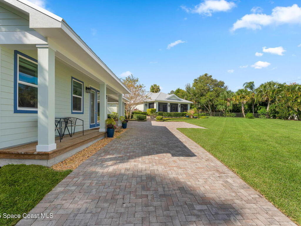 413 N Indian River Drive, Cocoa, FL 32922