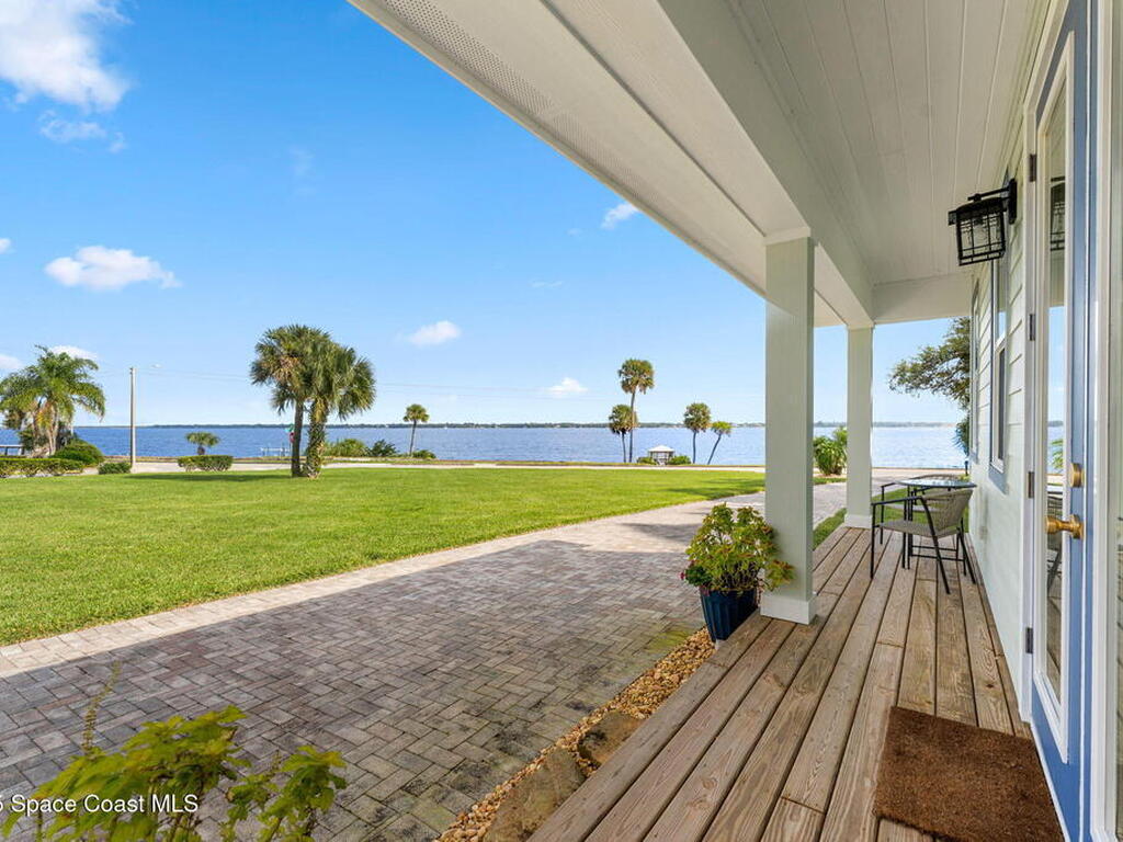 413 N Indian River Drive, Cocoa, FL 32922