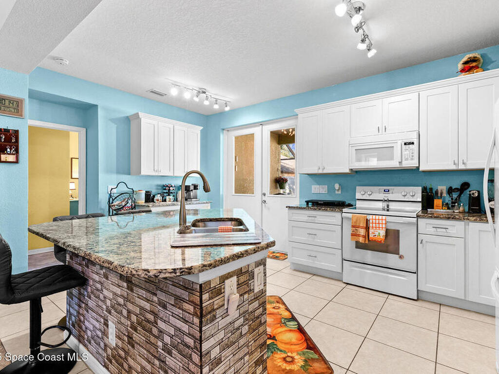 4146 Aiken Lane, Melbourne, FL 32901