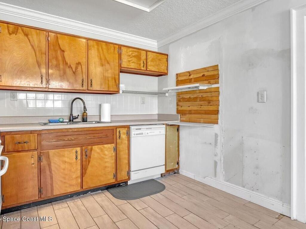 1515 Quince Avenue, Merritt Island, FL 32952