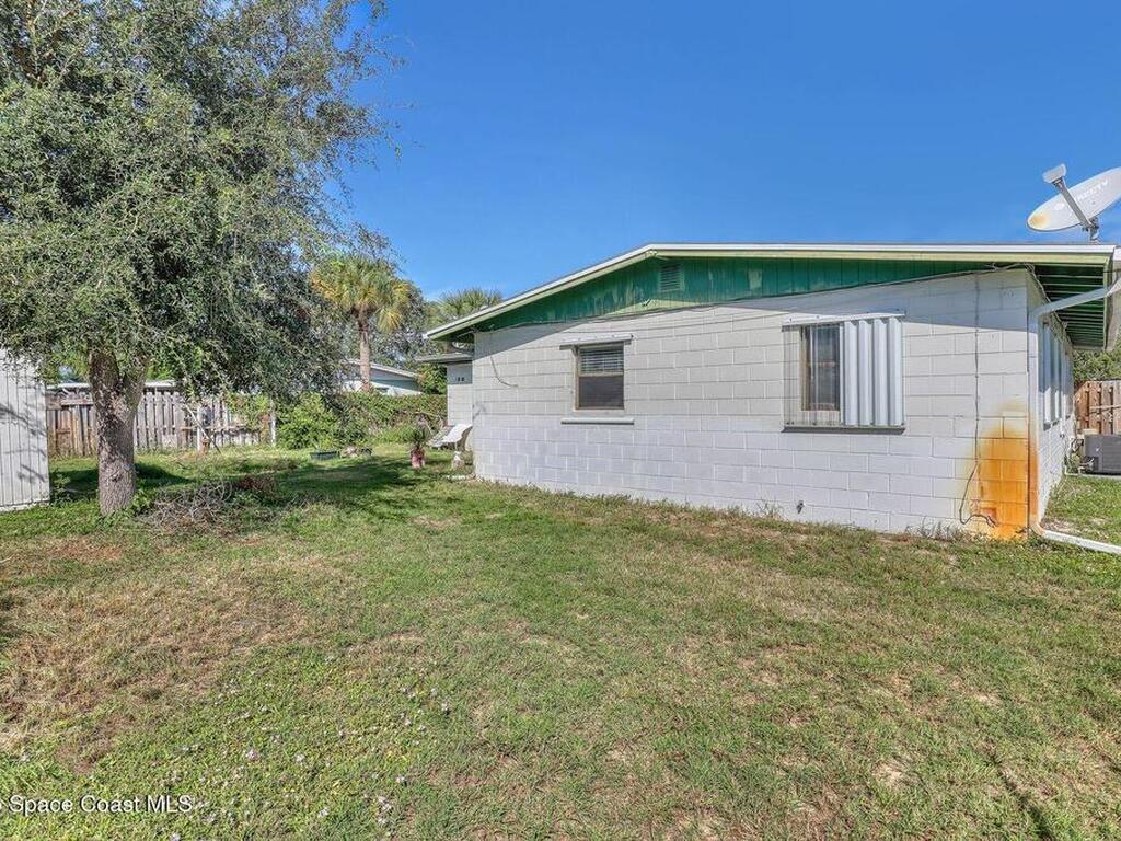 1515 Quince Avenue, Merritt Island, FL 32952