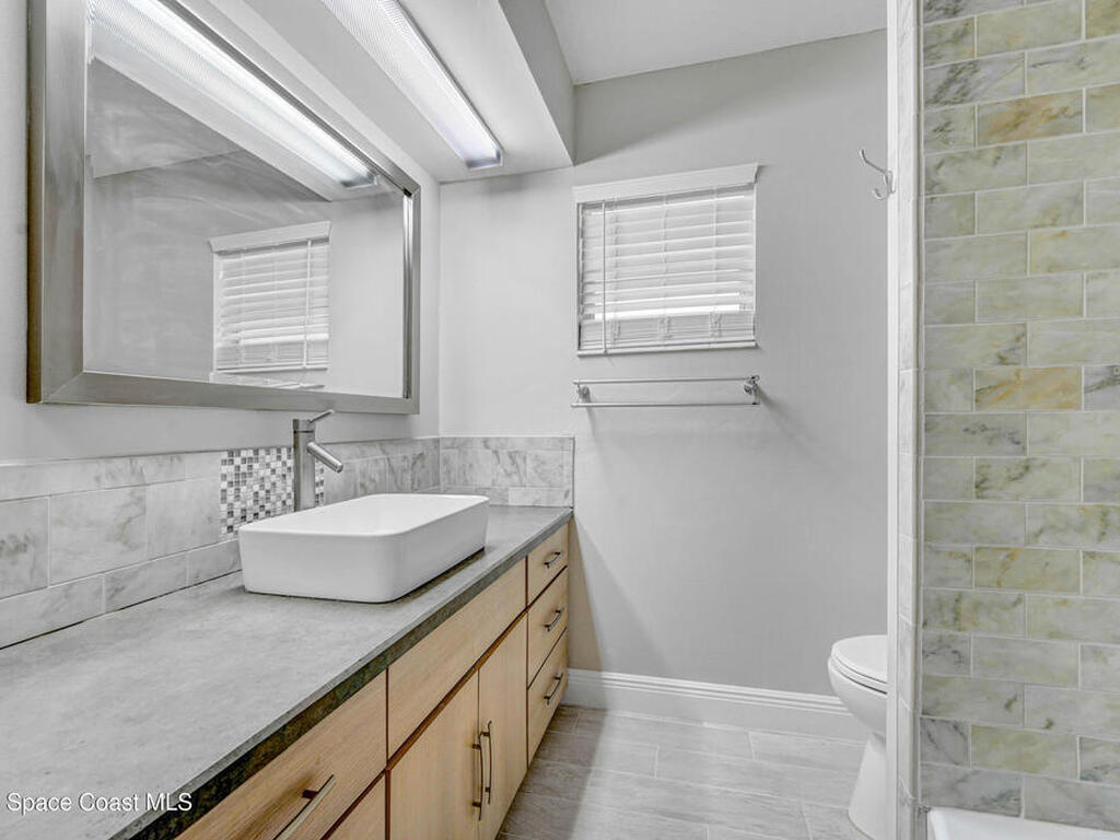 525/527 Wilson Avenue, Satellite Beach, FL 32937