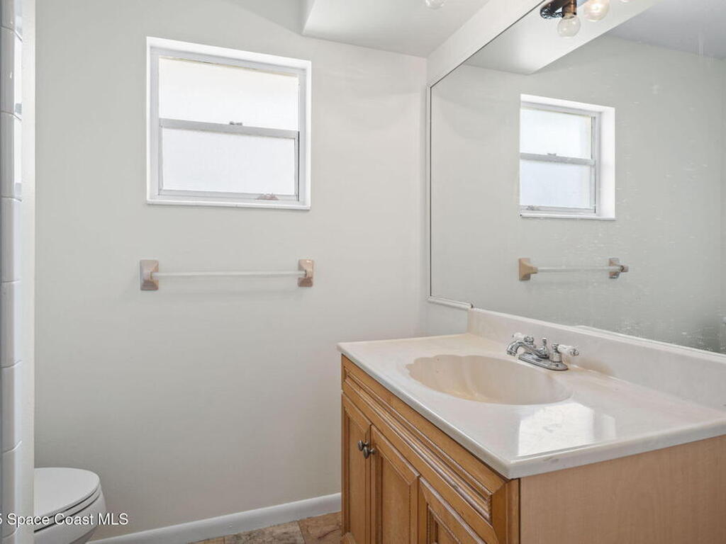 525/527 Wilson Avenue, Satellite Beach, FL 32937