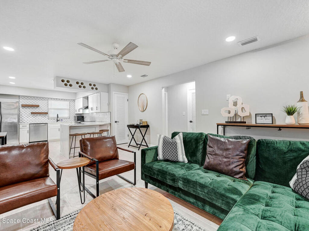 525/527 Wilson Avenue, Satellite Beach, FL 32937