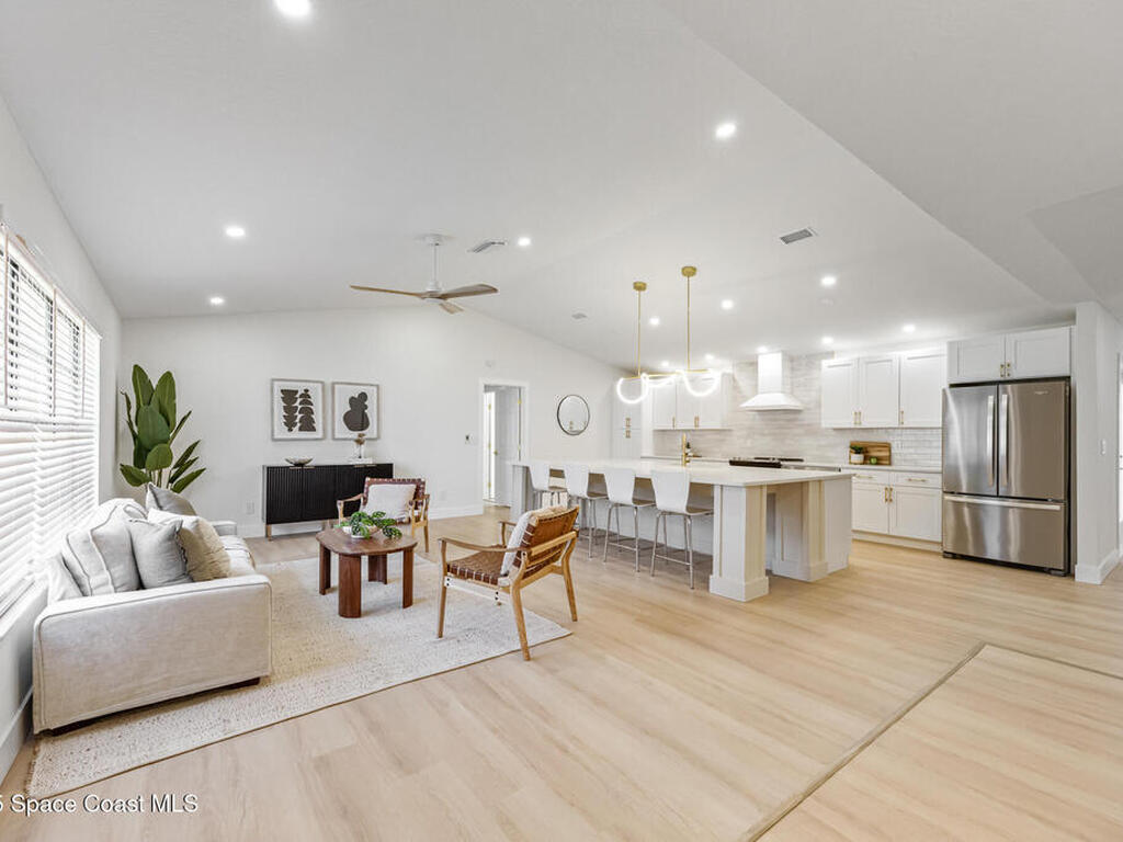 960 Canton Street, Palm Bay, FL 32907