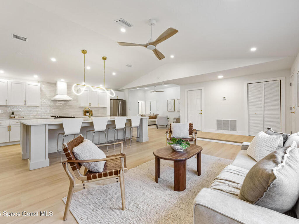 960 Canton Street, Palm Bay, FL 32907