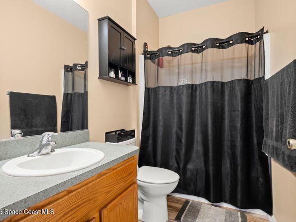 4035 Toby Avenue, Grant-Valkaria, FL 32950