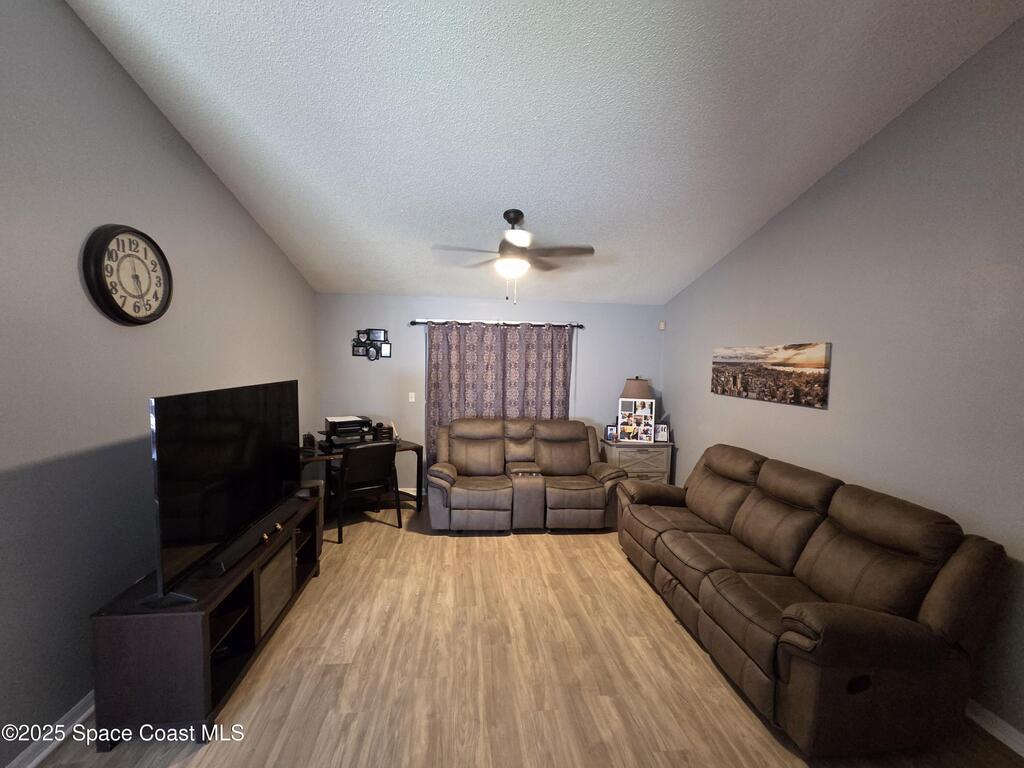 997 Hood Street, Palm Bay, FL 32907