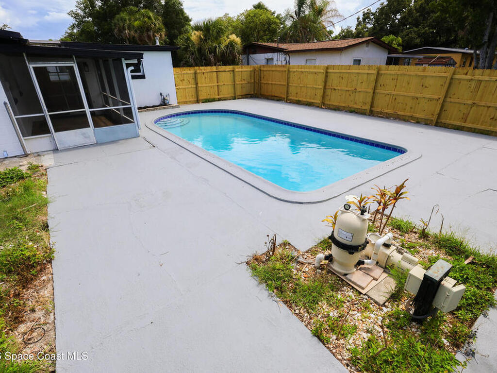 1810 Dixon Boulevard, Cocoa, FL 32922