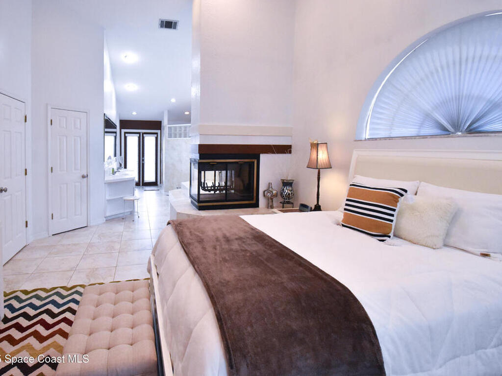 101 Island Grove Drive, Merritt Island, FL 32952