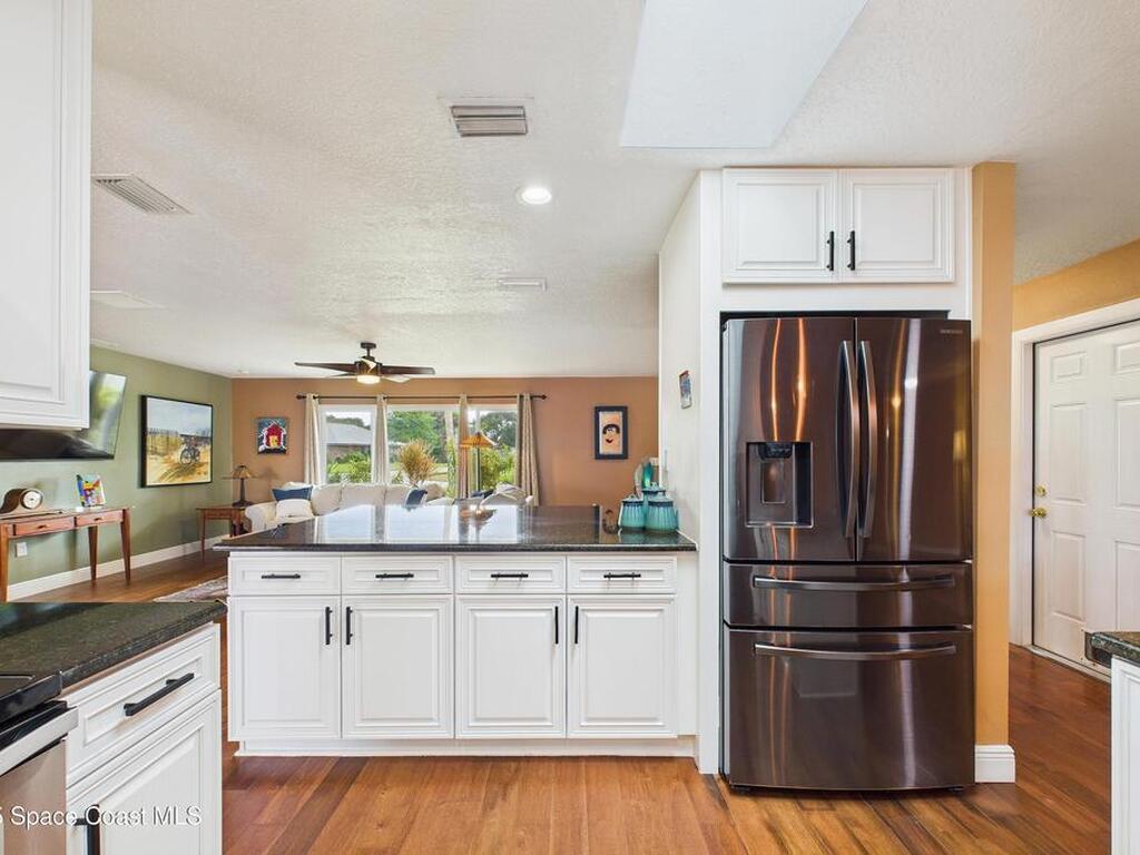 400 Oak Ridge Drive, Indialantic, FL 32903