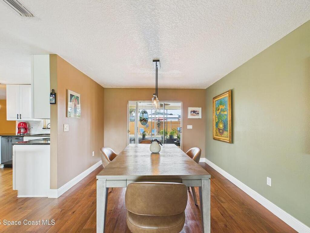 400 Oak Ridge Drive, Indialantic, FL 32903