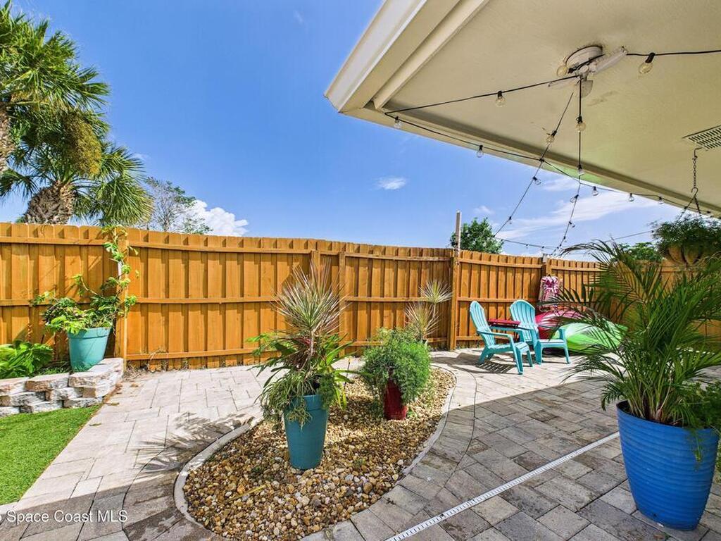 400 Oak Ridge Drive, Indialantic, FL 32903