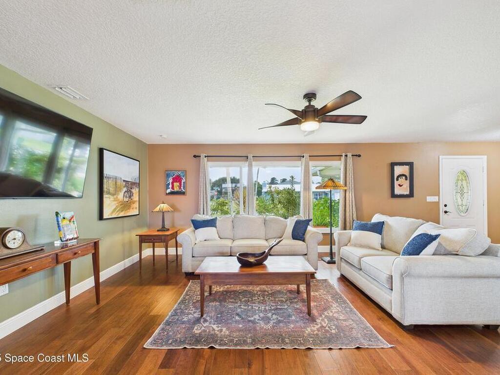 400 Oak Ridge Drive, Indialantic, FL 32903