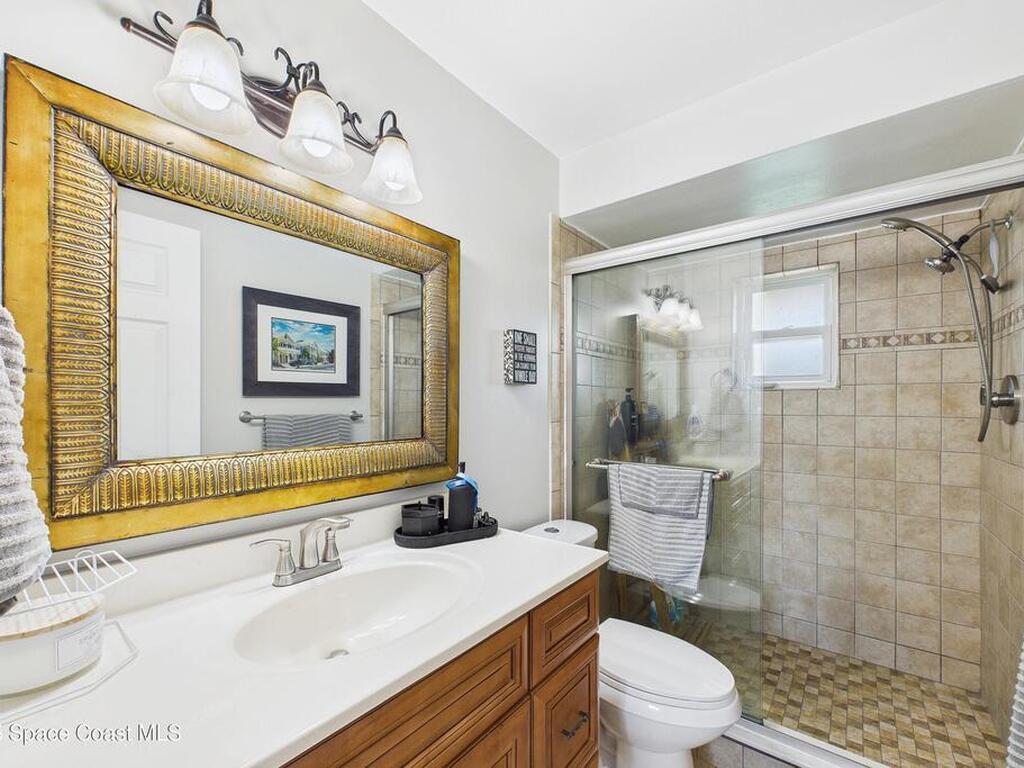 400 Oak Ridge Drive, Indialantic, FL 32903