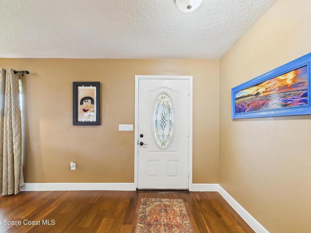 400 Oak Ridge Drive, Indialantic, FL 32903