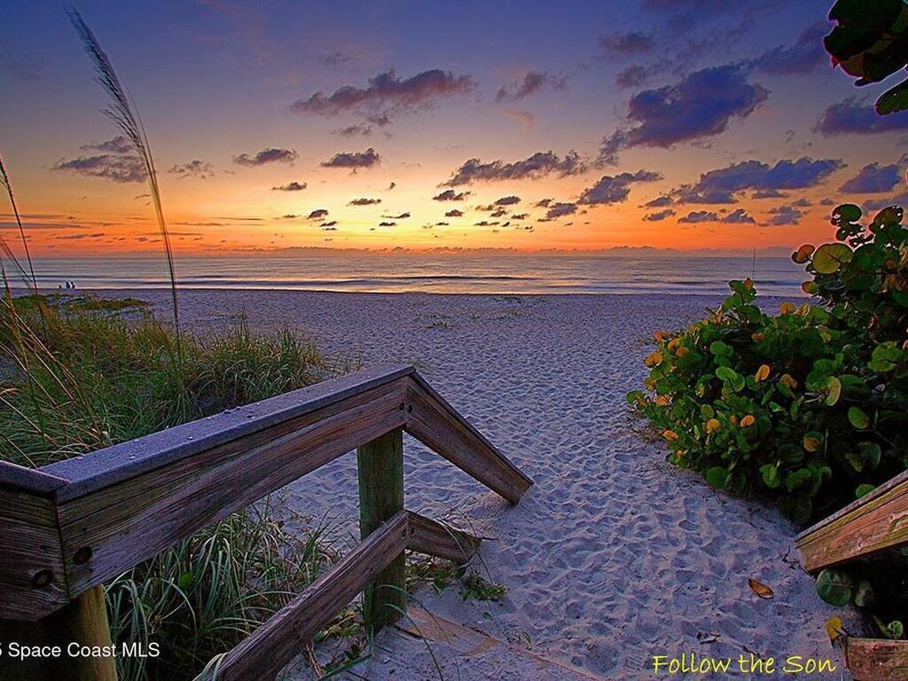 400 Oak Ridge Drive, Indialantic, FL 32903