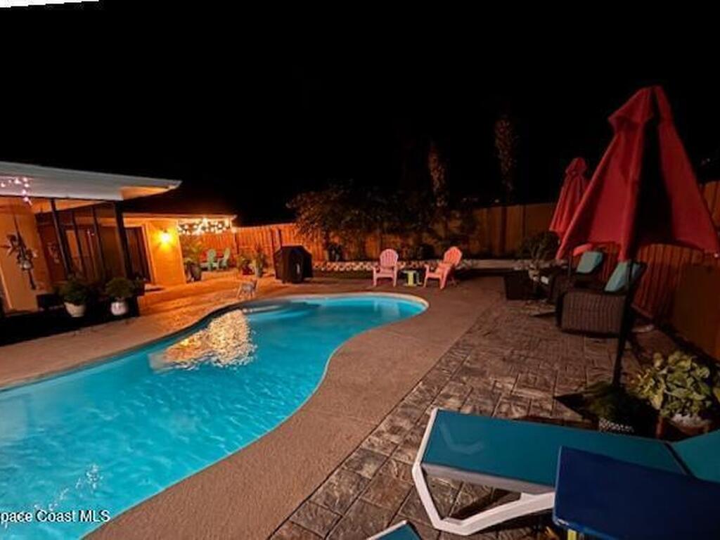 400 Oak Ridge Drive, Indialantic, FL 32903