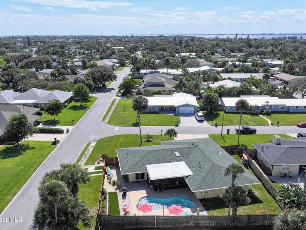 400 Oak Ridge Drive, Indialantic, FL 32903