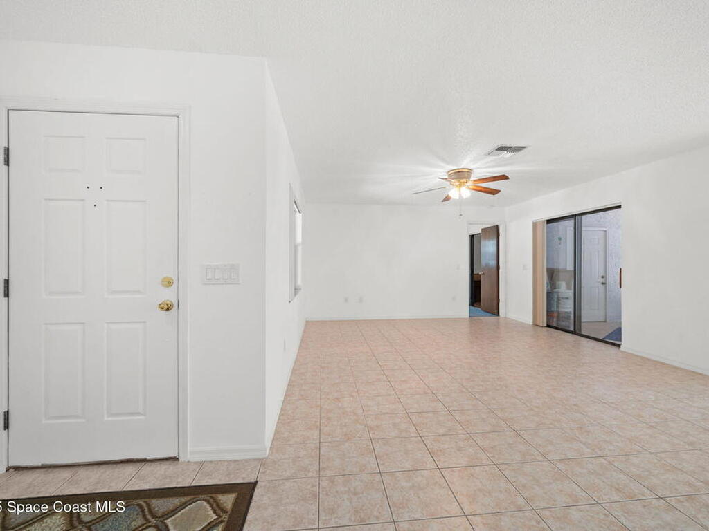 7418 N Firwood Circle, Citrus Springs, FL 34433