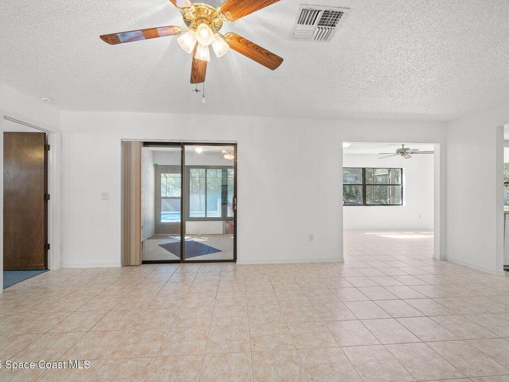 7418 N Firwood Circle, Citrus Springs, FL 34433