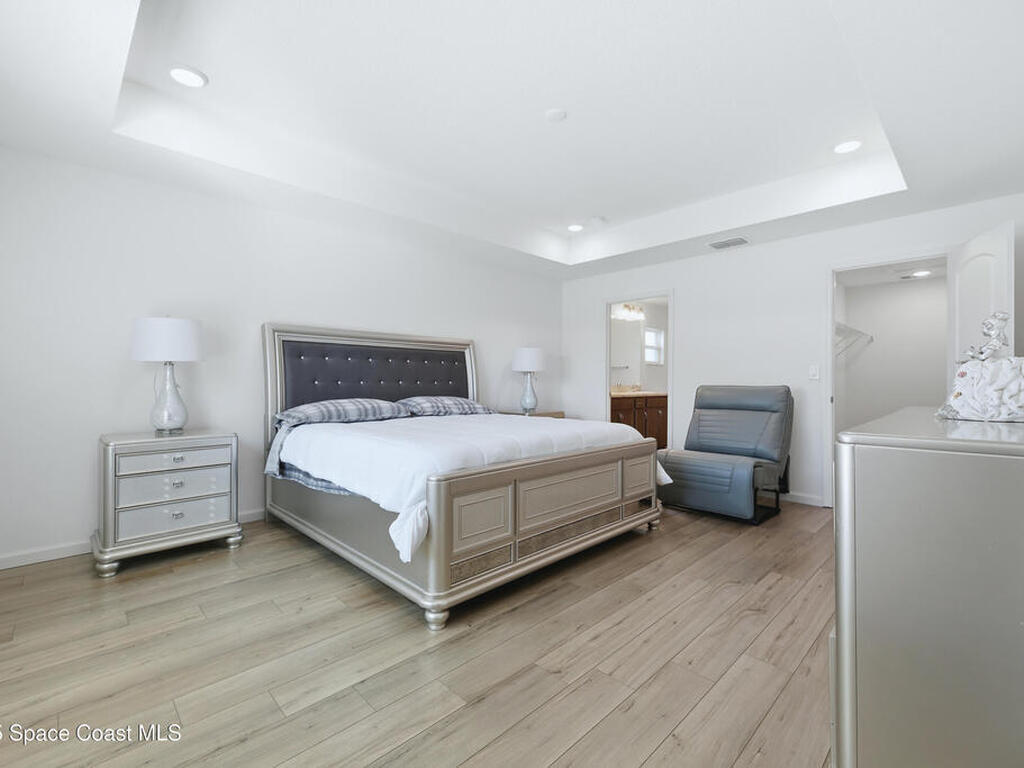 516 Olsmar Street, Palm Bay, FL 32908