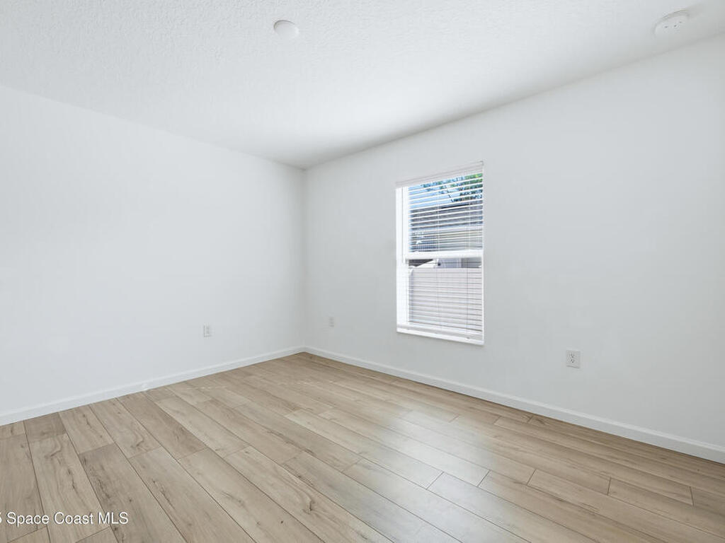 516 Olsmar Street, Palm Bay, FL 32908