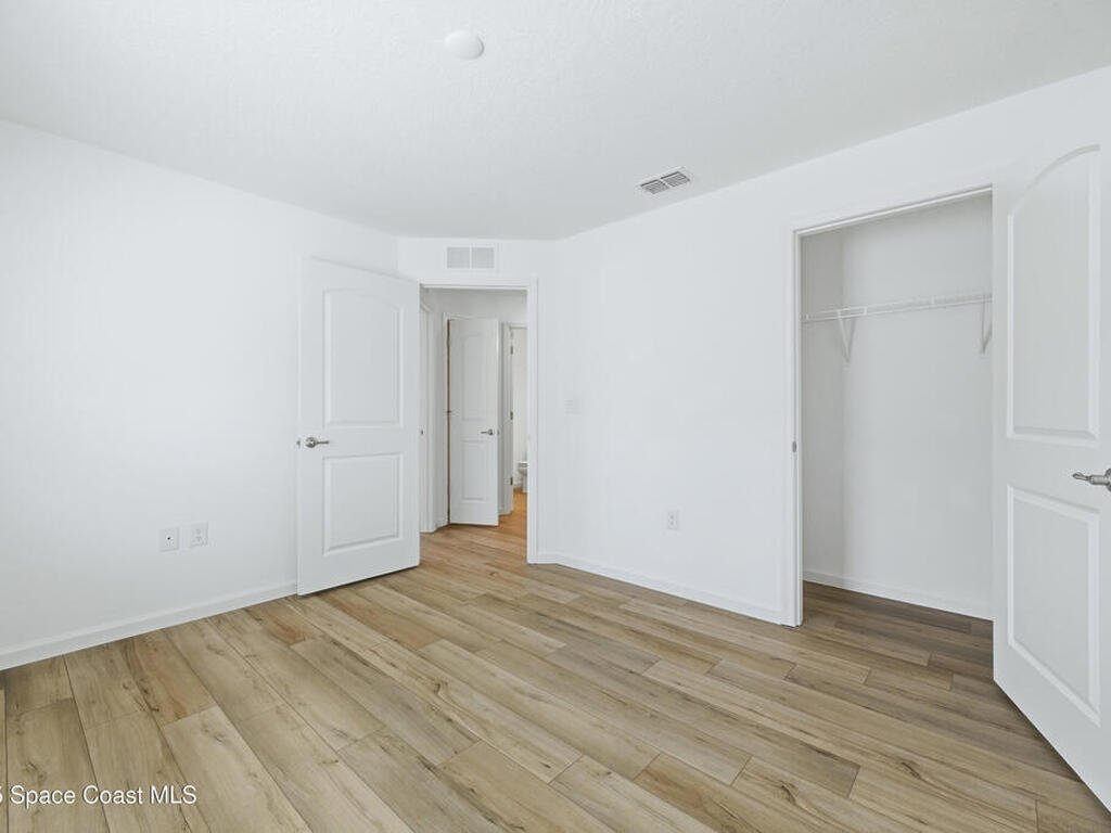 516 Olsmar Street, Palm Bay, FL 32908