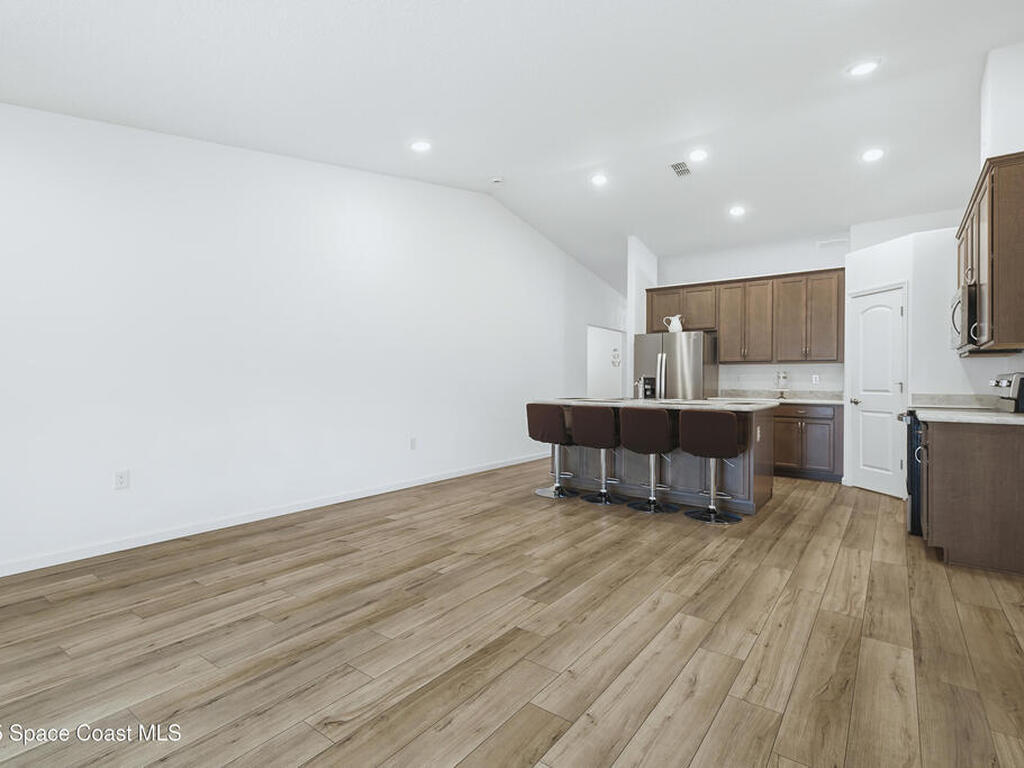 516 Olsmar Street, Palm Bay, FL 32908