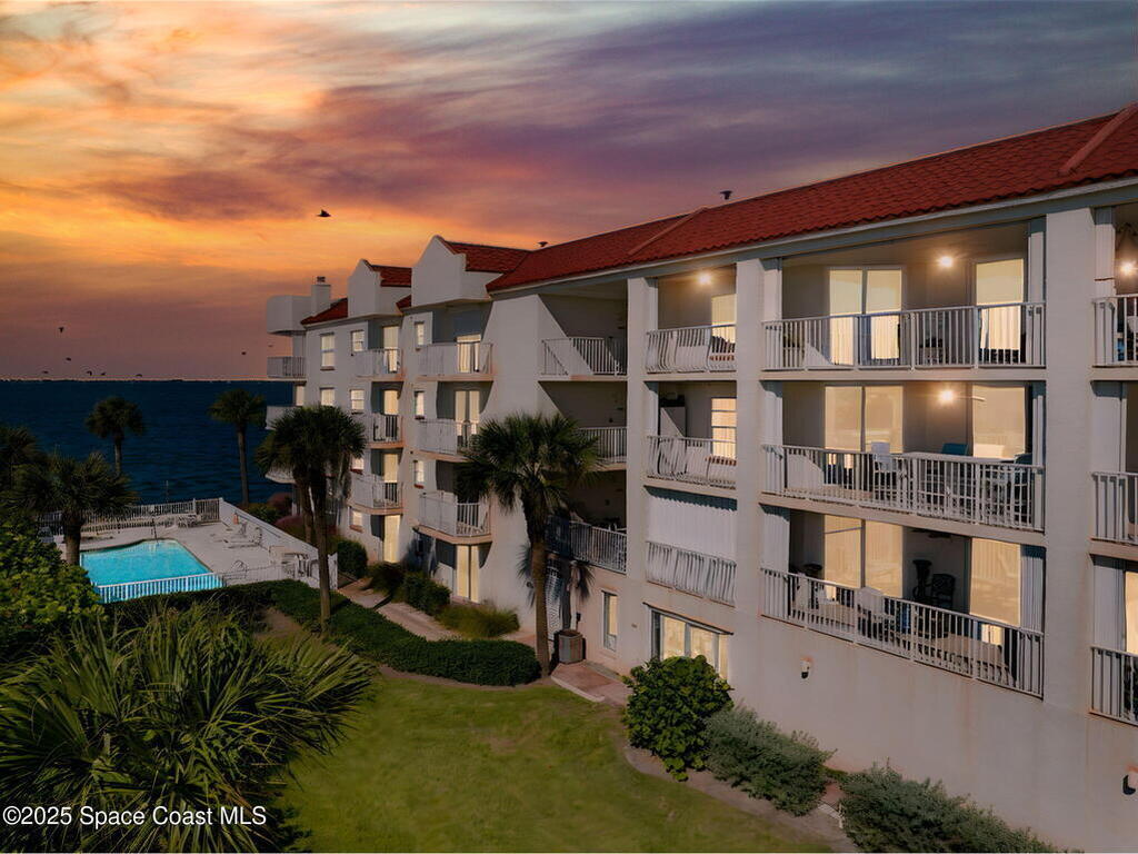 3360 S Atlantic Avenue, Cocoa Beach, 32931